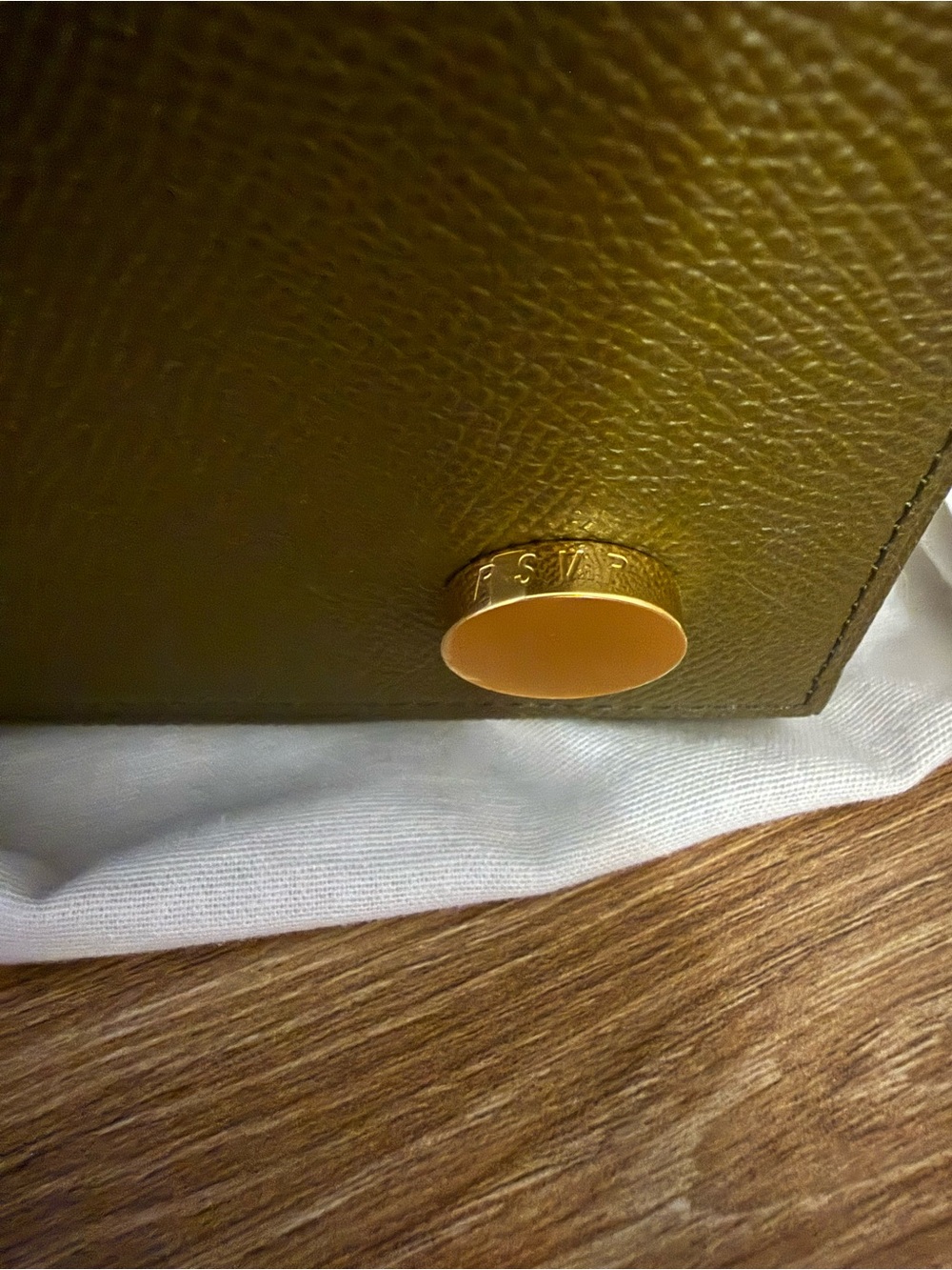 RSVP Munchkin in Grained Khaki! - Picture 11 of 12
